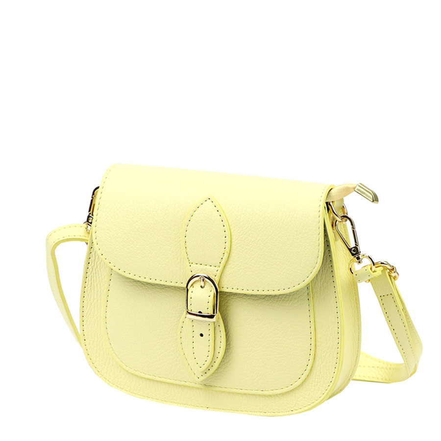Detail produktu Kožená pastelovo žltá malá kabelka cez plece 36131