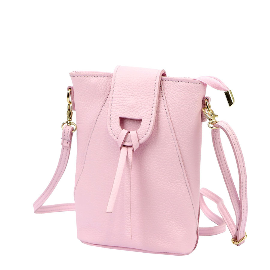 Detail produktu Ružová kožená crossbody kabelka na výšku L37212