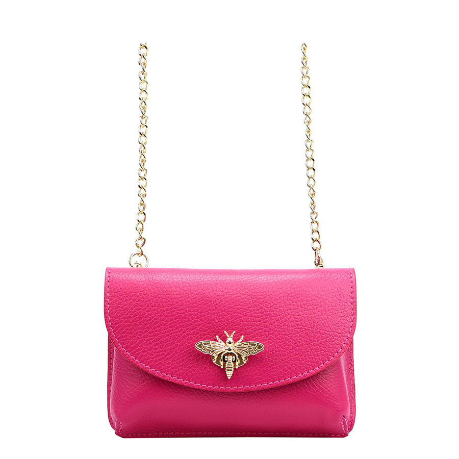 Mini ružová kožená kabelka na retiazku s brošňou